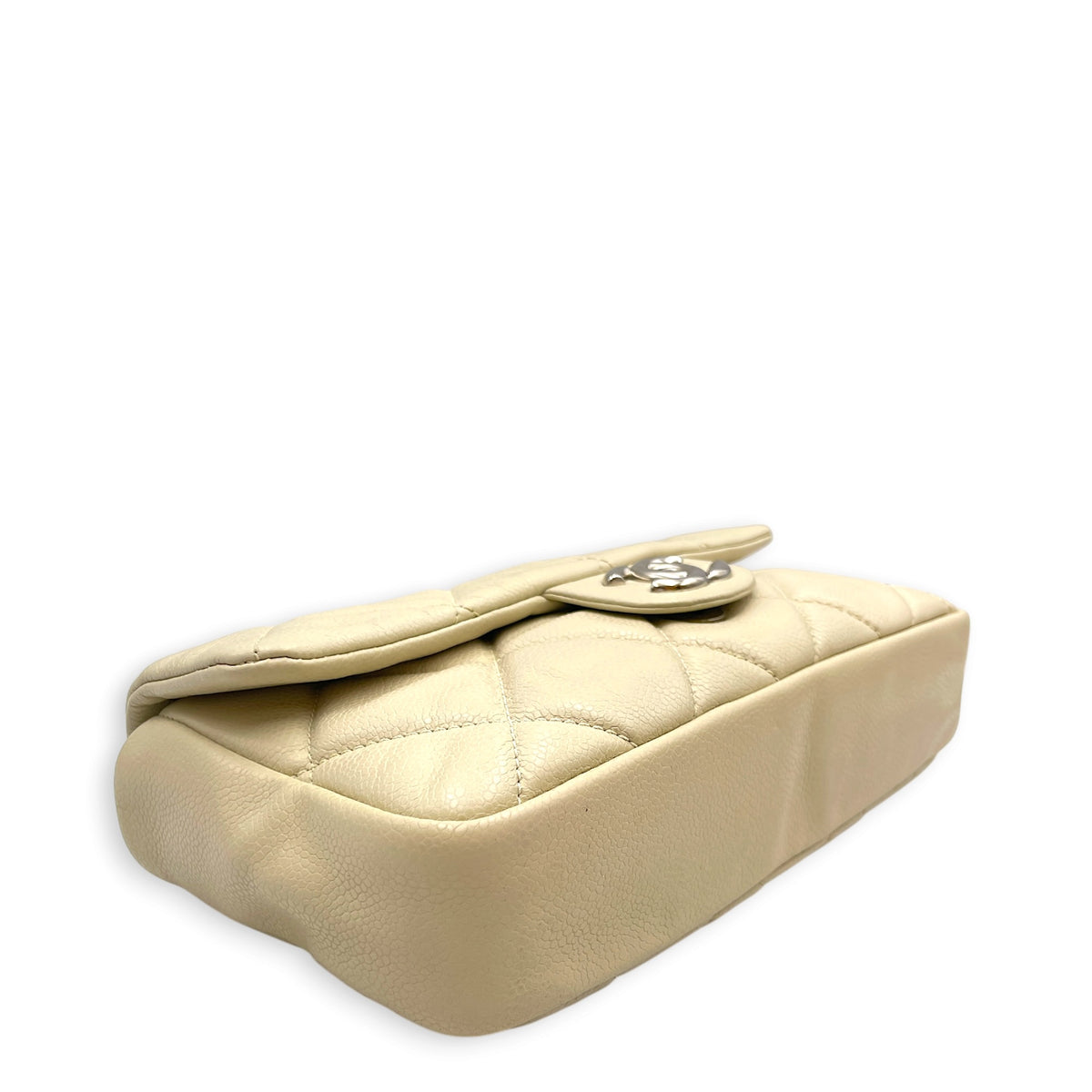 Nature Flap  Small White Shoulder Bag in Caviar Leather Silver hardware