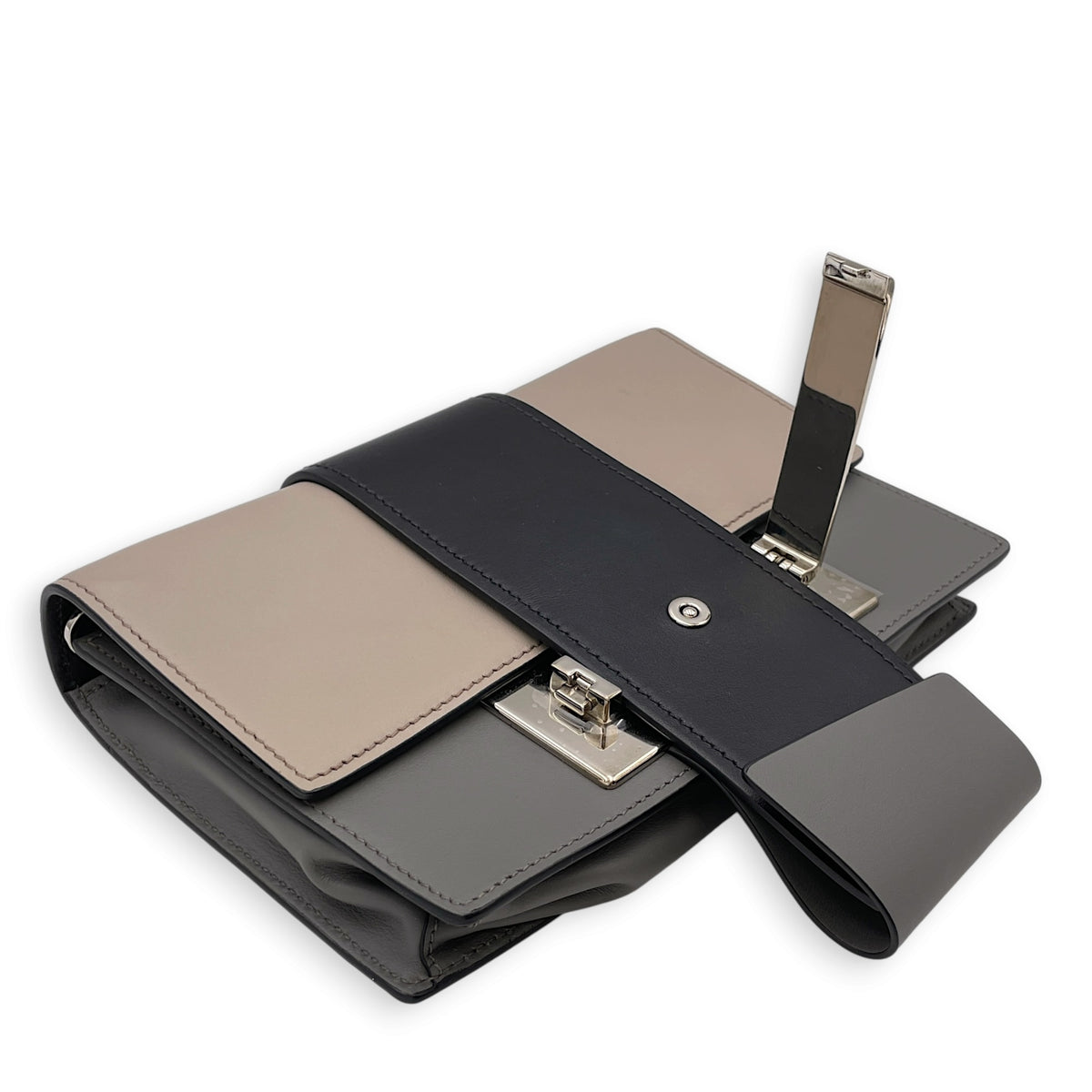 Plex Ribbon  Grey Shoulder Bag in Calfskin Silver hardware