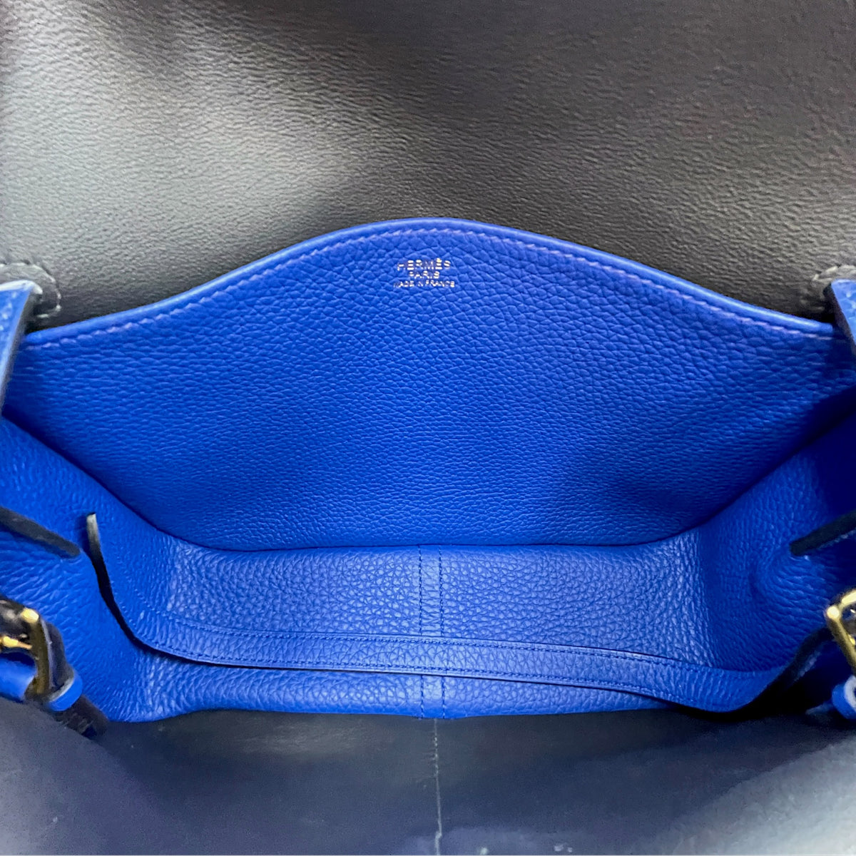 Halzan Verso  25 Blue royal/Blue saphir in Togo Gold hardware