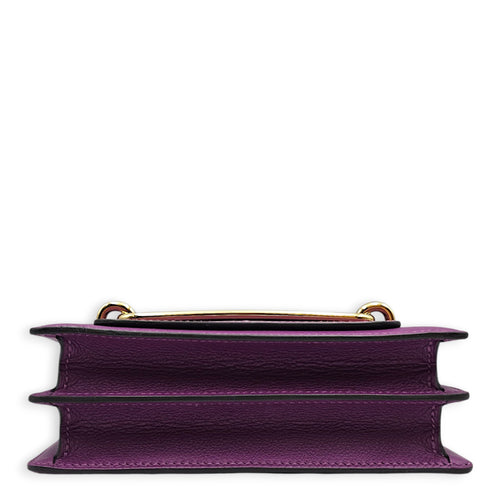 Roulis  Mini Anemone in Evercolor Gold hardware