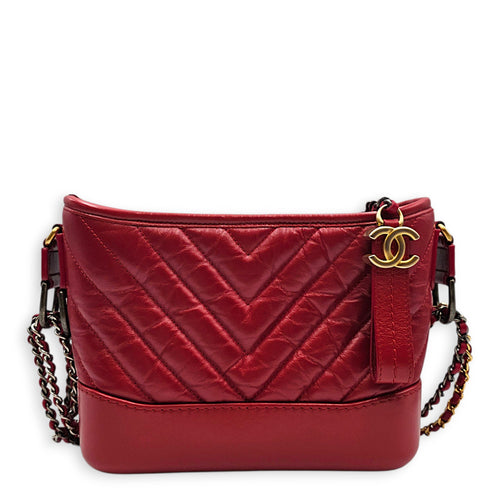 Gabrielle Small Red Shoulder Bag in Calfskin Mixed hardware