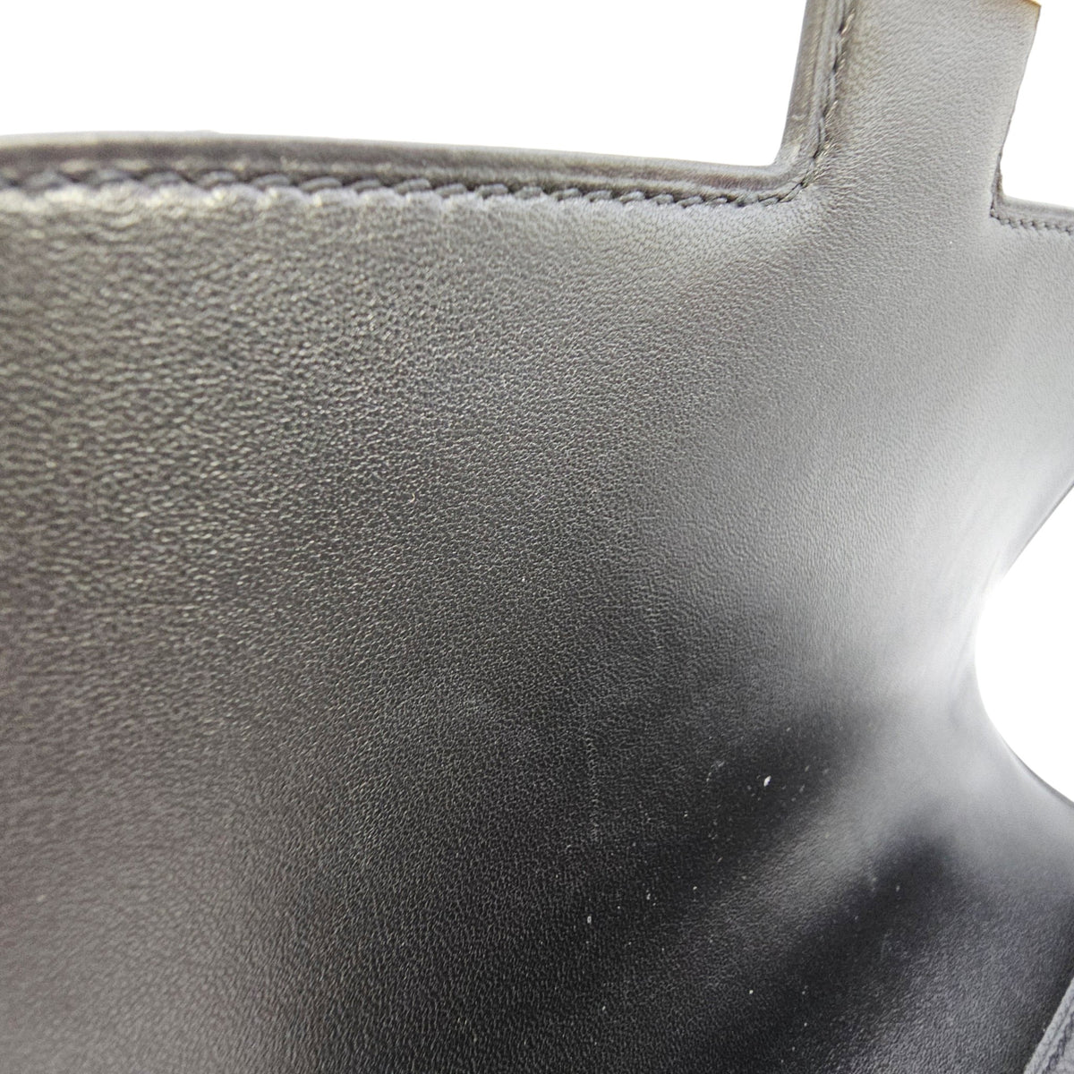 Constance Mirror 18 Noir in Epsom Gold hardware
