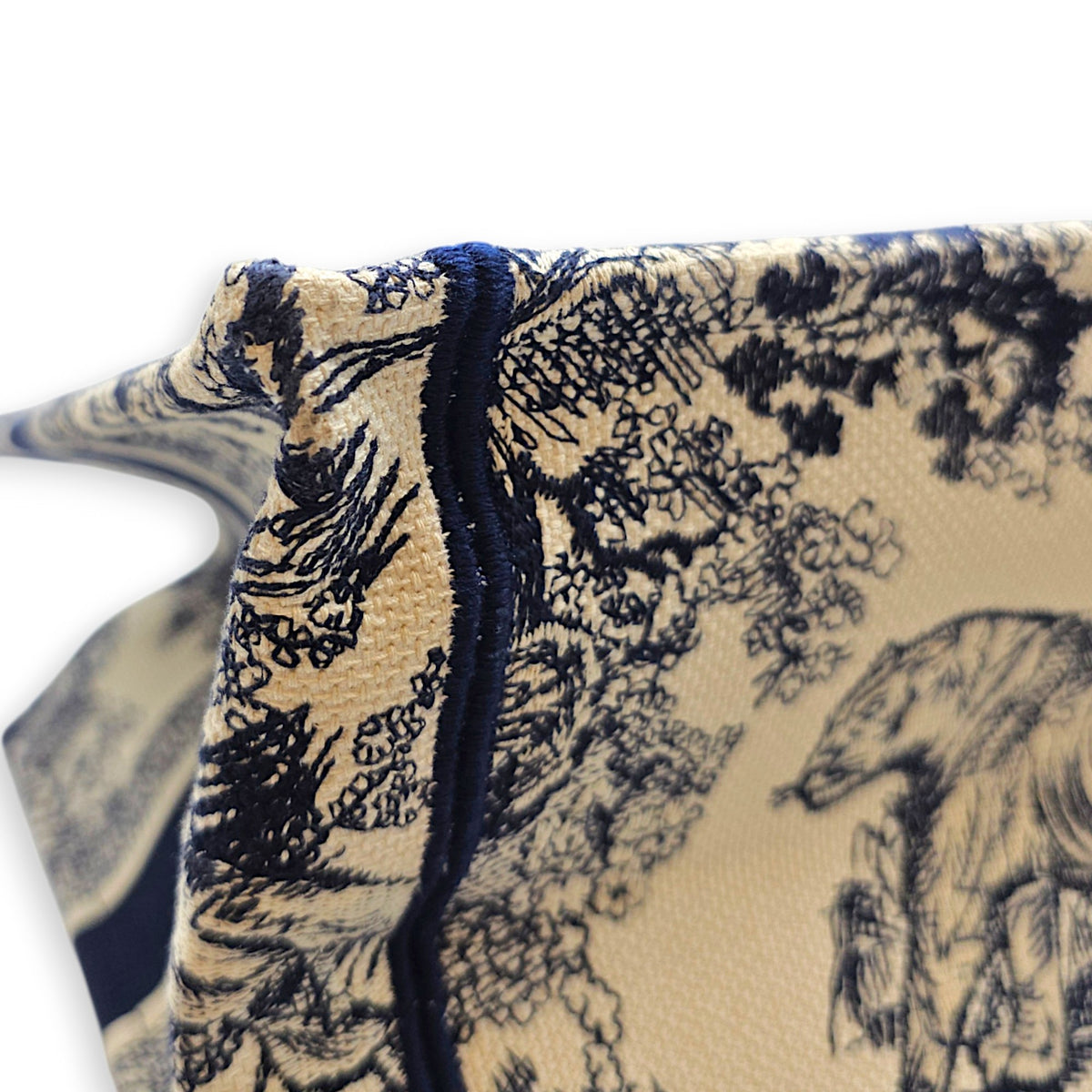 Book Tote Medium Navy Blue Tote Bag in Canvas