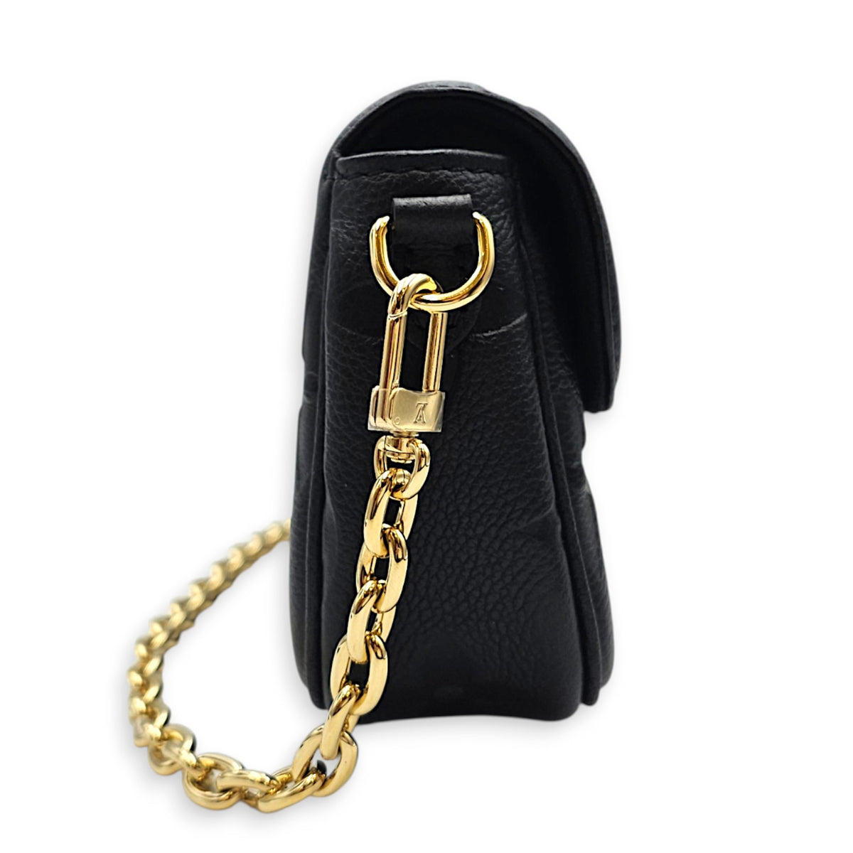 Ivy Black Wallet On Chain in Monogram Empreinte Leather Gold hardware