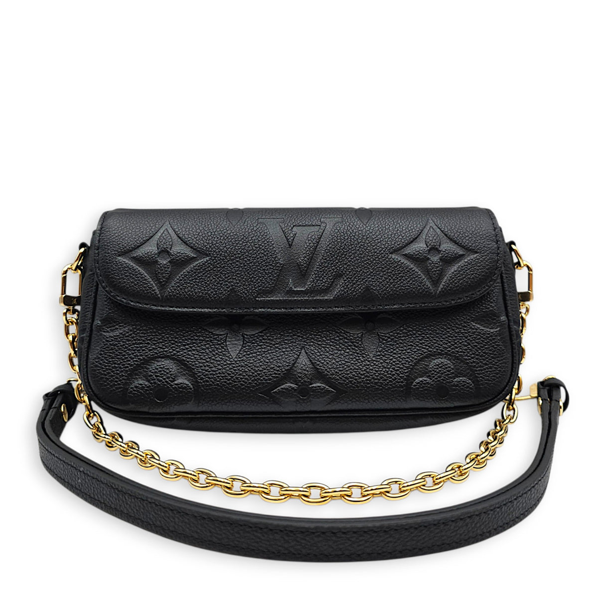 Ivy Black Wallet On Chain in Monogram Empreinte Leather Gold hardware