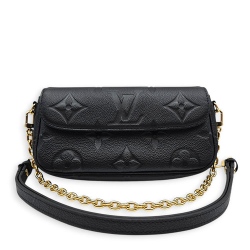 Ivy Black Wallet On Chain in Monogram Empreinte Leather Gold hardware