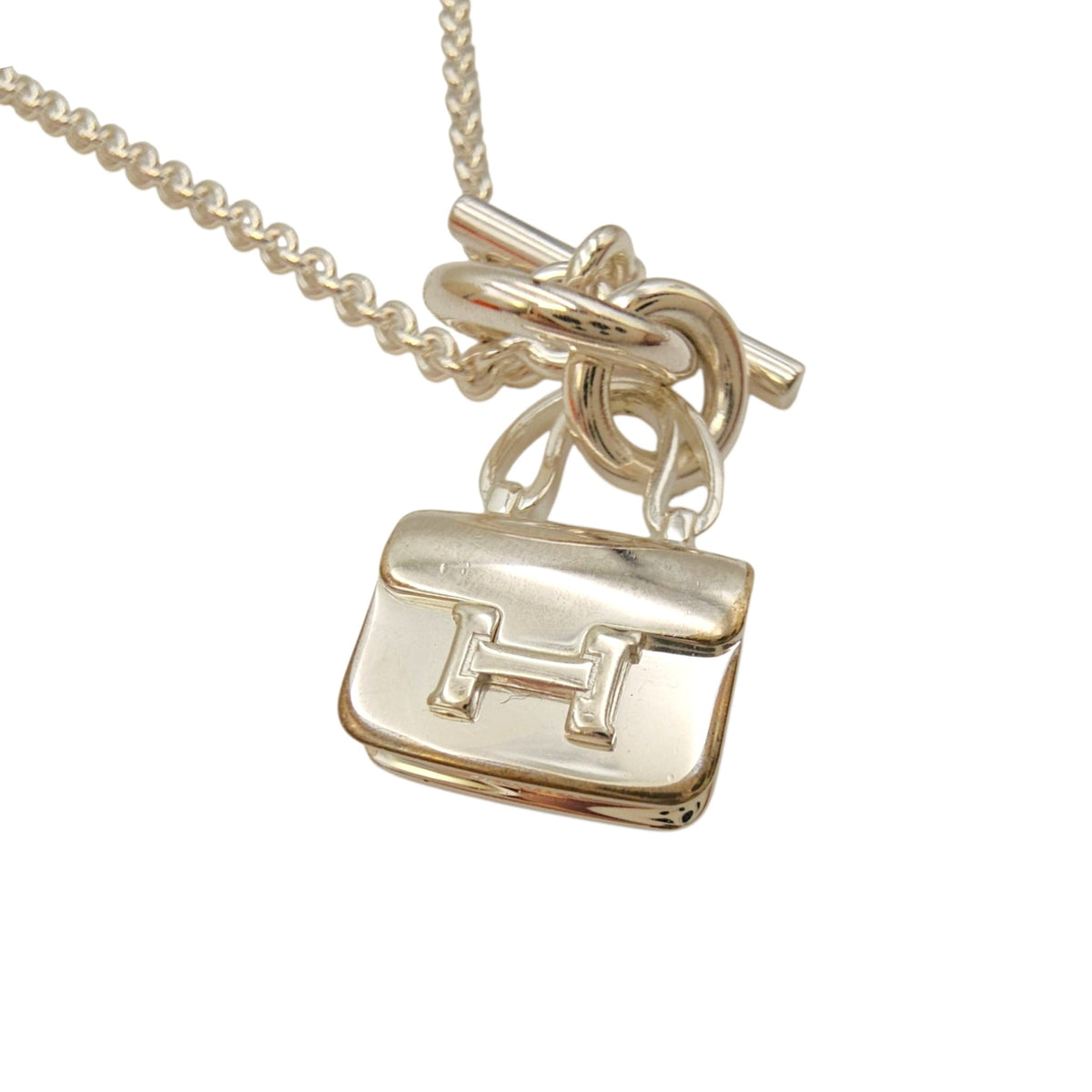 Amulettes Constance Pendant Necklace  Silver hardware