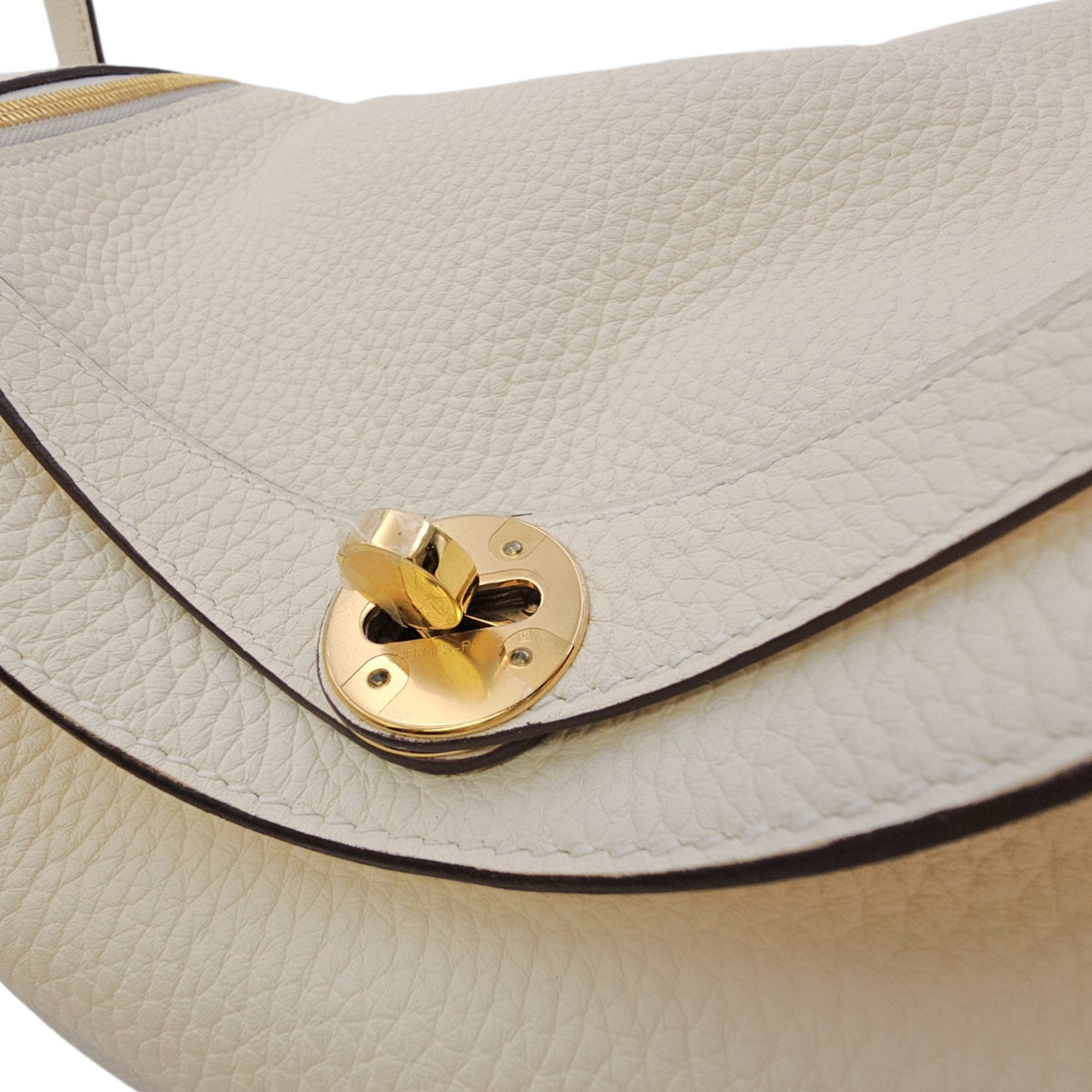 Lindy 26 Nata in Clemence Gold hardware