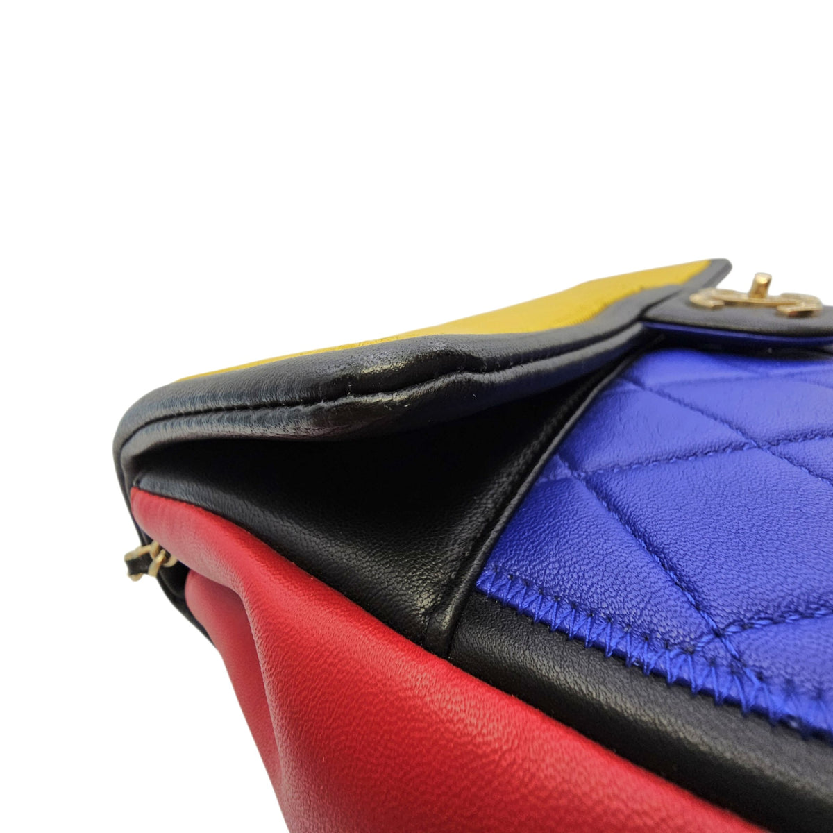 Seasonal CC 26 Multi-colour Shoulder Bag in Calfskin Gold hardware