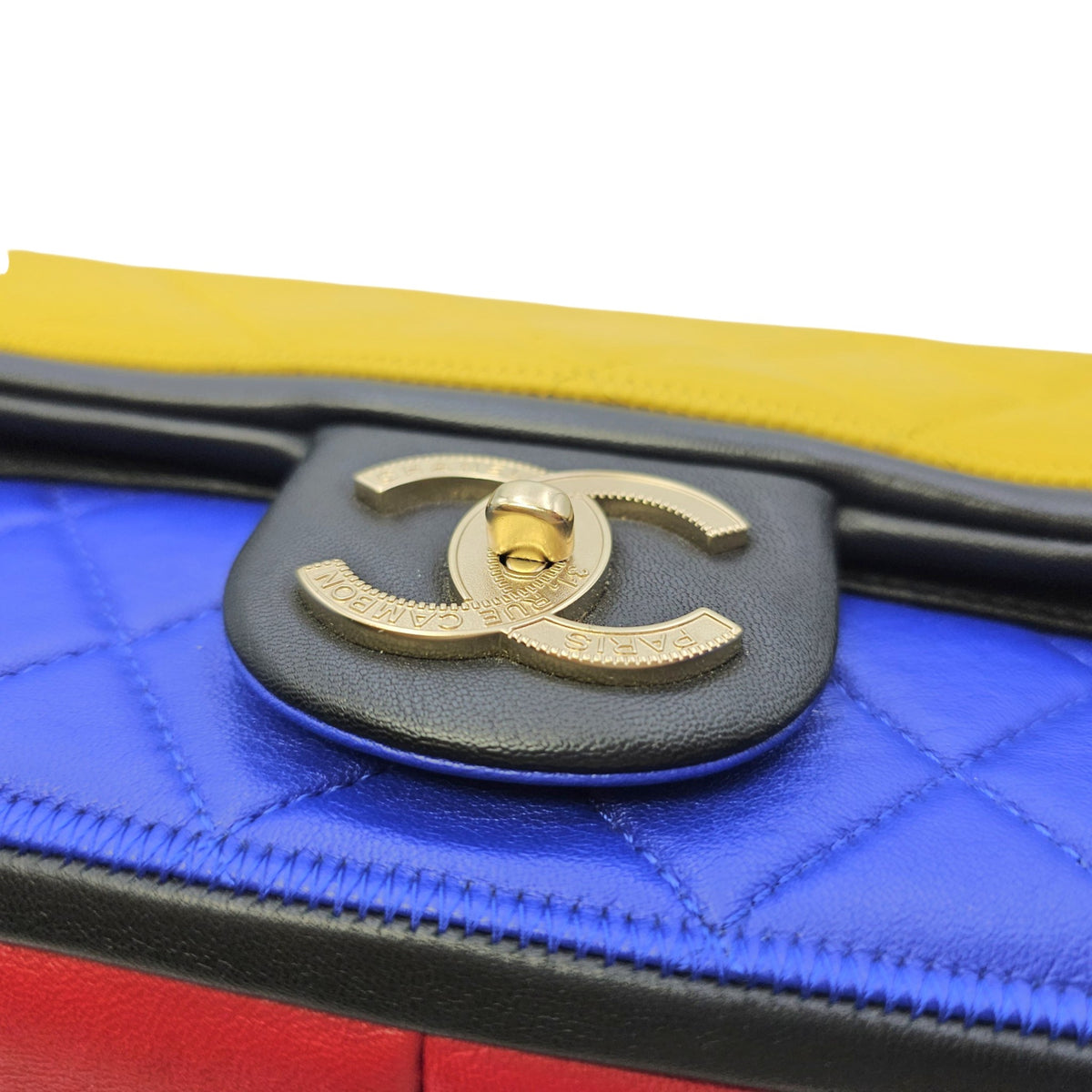 Seasonal CC 26 Multi-colour Shoulder Bag in Calfskin Gold hardware