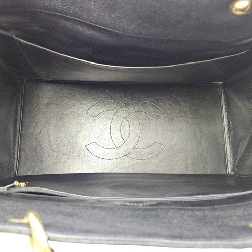GST 39cm Black Tote Bag in Caviar Leather Gold hardware