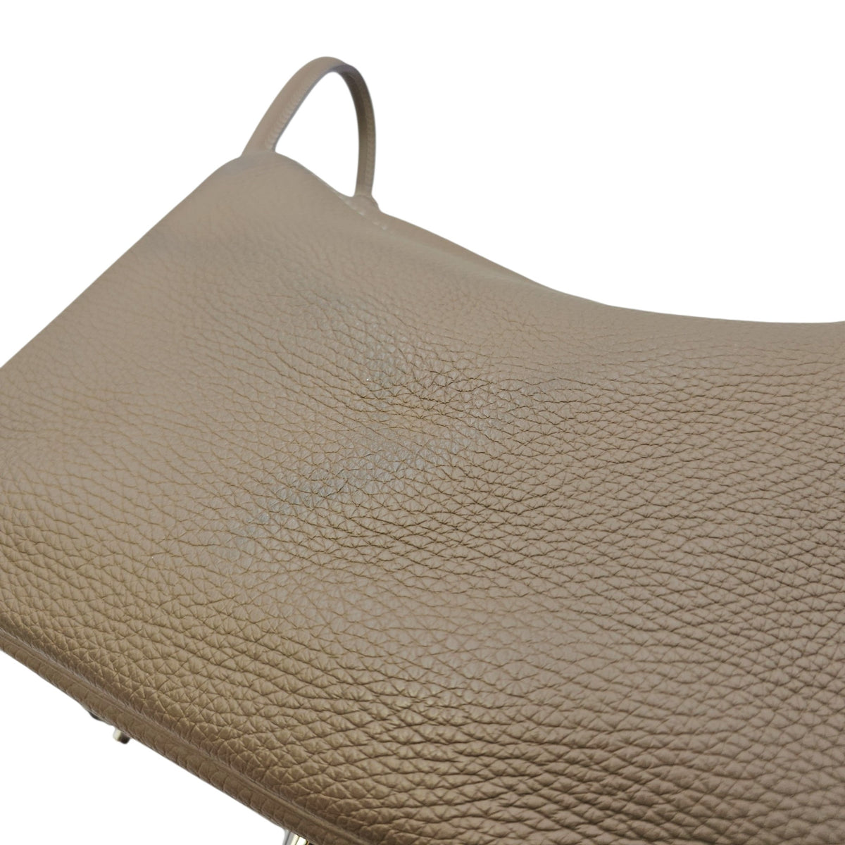 Lindy 26 Etoupe in Clemence Palladium hardware