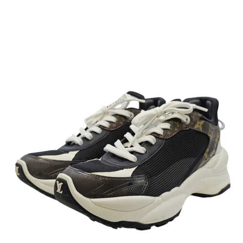 Run 55  40 Multi-colour Sneakers in Monogram Coated Canvas