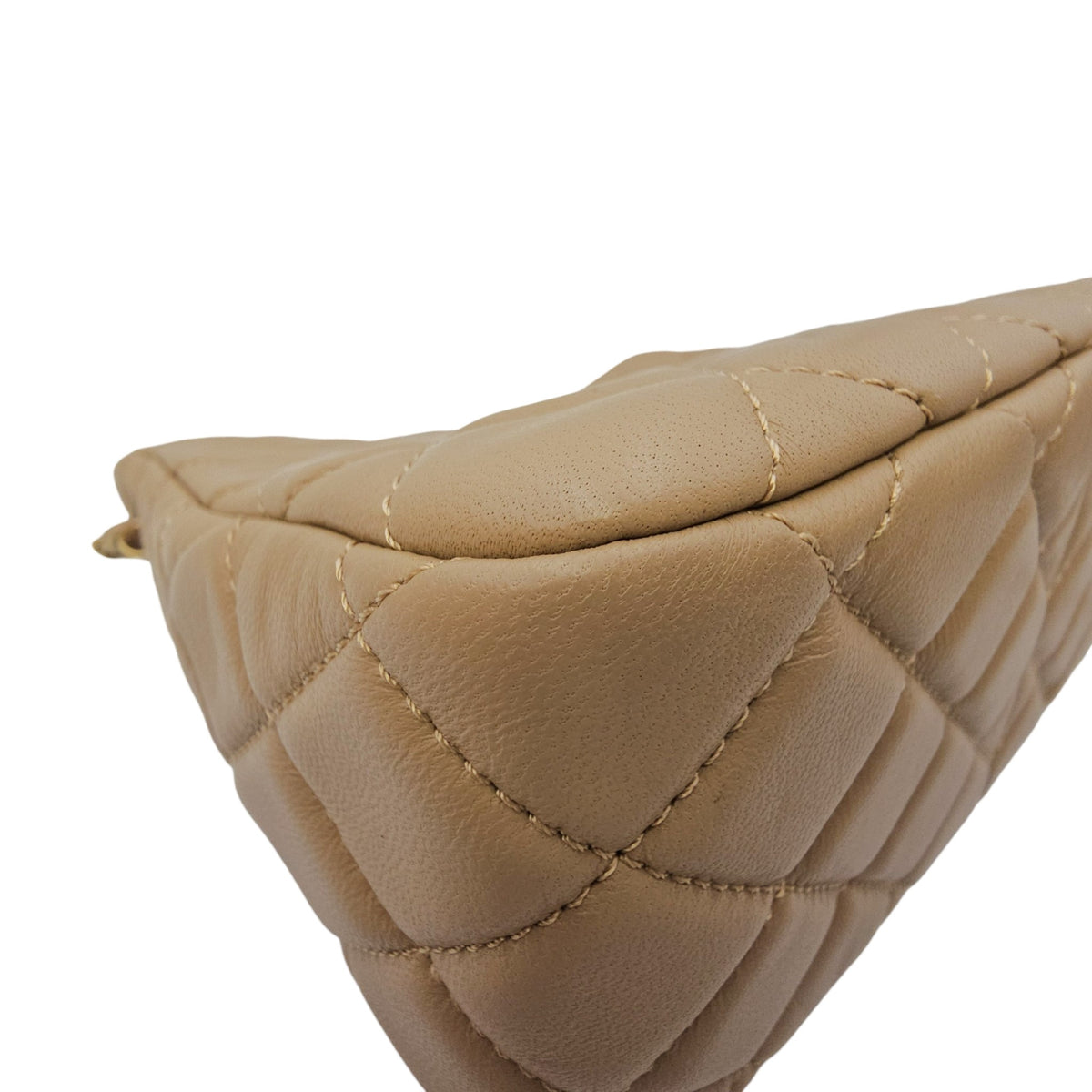 Pearl Crush  Beige Shoulder Bag in Lambskin Gold hardware