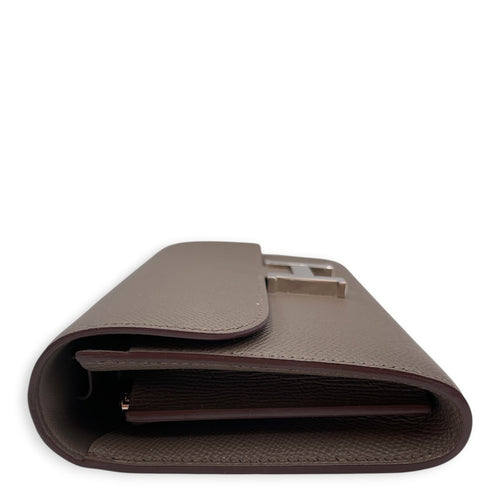 Constance To Go  Étain Wallet in Epsom Palladium hardware