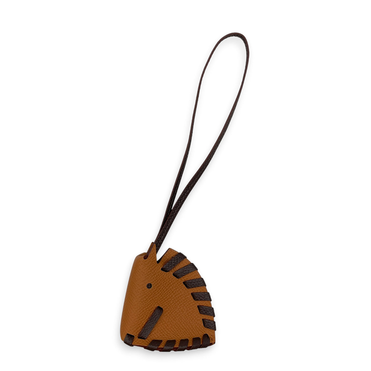 Cheval Tresse Charm  Gold/Chocolat Charm in Epsom