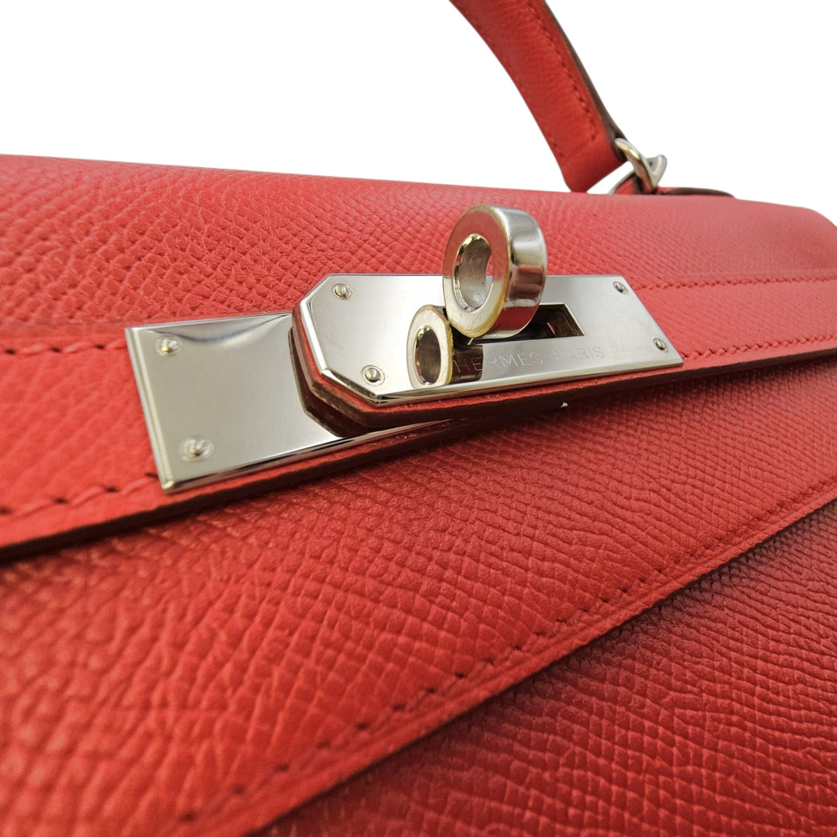 Sellier Kelly 32 Bougainville in Epsom Palladium hardware