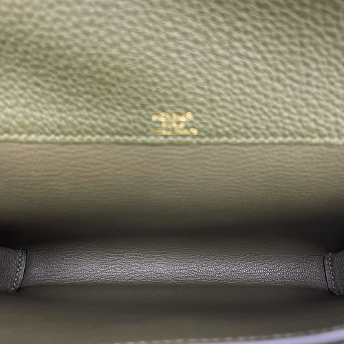 Kelly Depeches 25 Vert Amande-Ecru/Vert Veronese in Togo/Toile Gold hardware