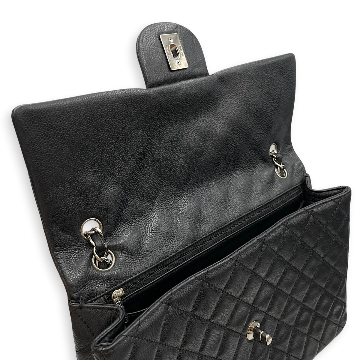 Timeless CC 33cm Black Shoulder Bag in Calfskin Silver hardware