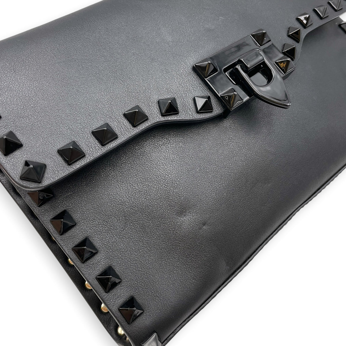 Rockstud 23 Black Crossbody Bag So Black hardware