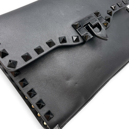 Rockstud 23 Black Crossbody Bag So Black hardware