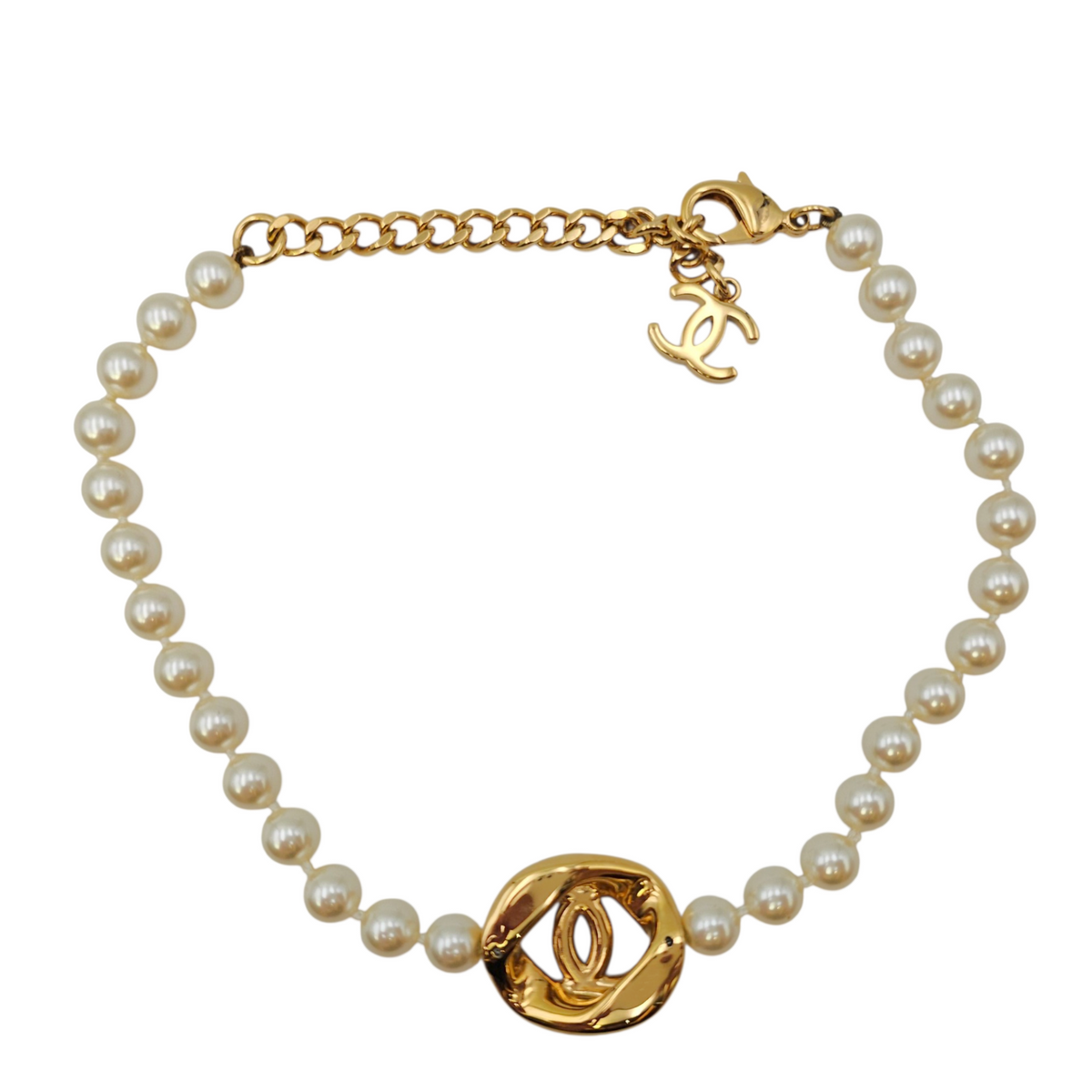 Pearl with CC Logo  Gold Necklace  Gold hardware