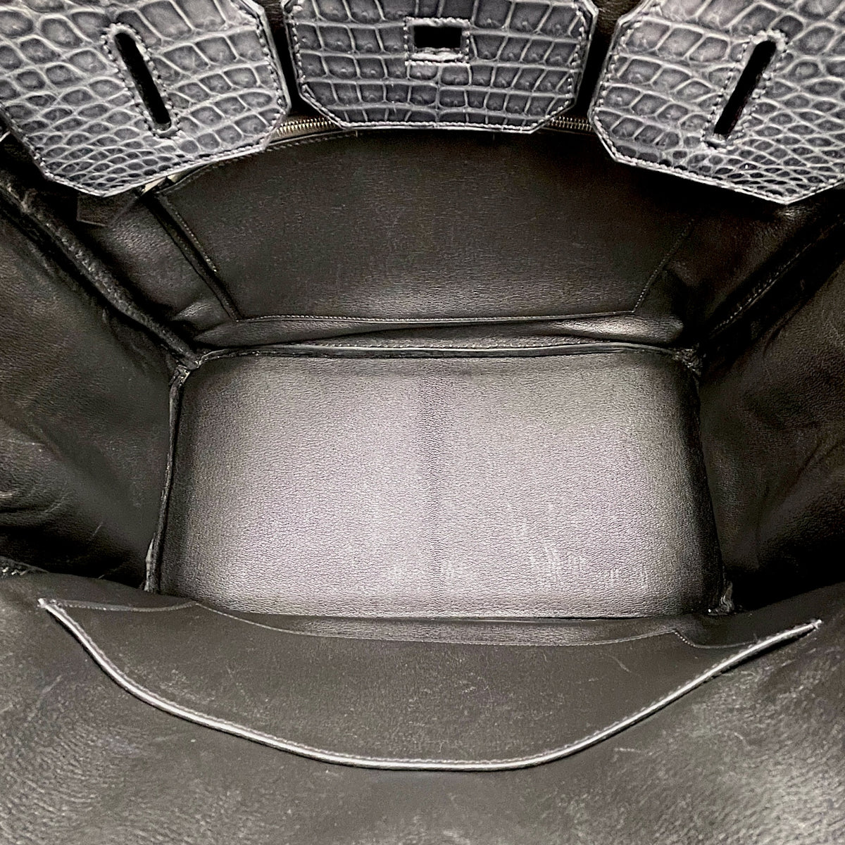 Birkin 35 Graphite in Matte Porosus Palladium hardware