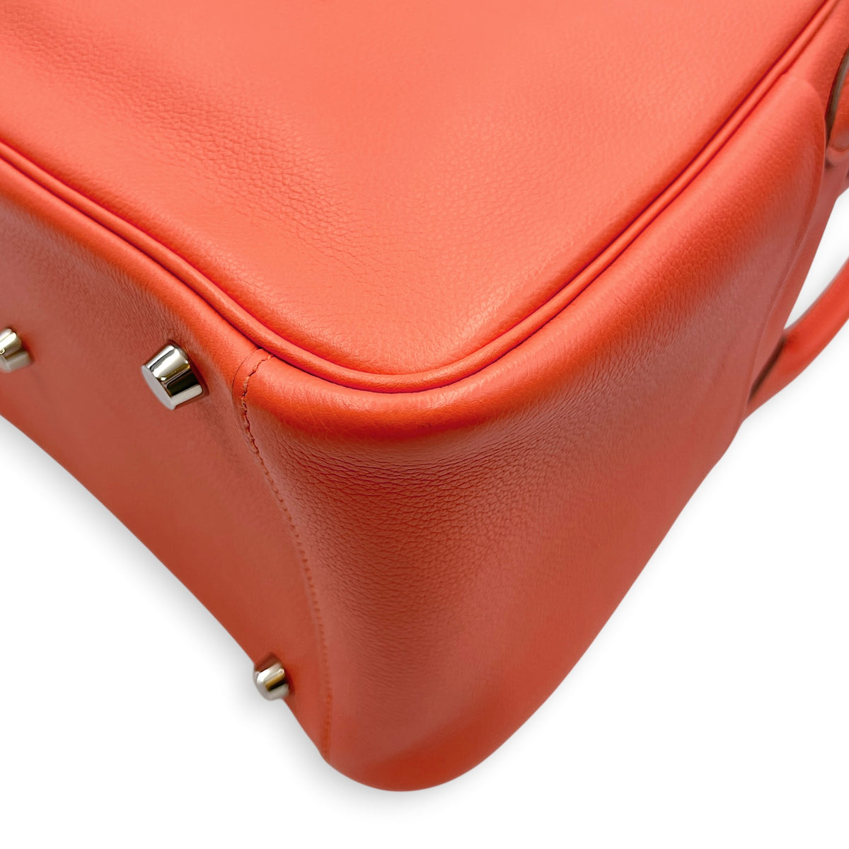 Lindy 30 Flamingo in Evercolor Palladium hardware