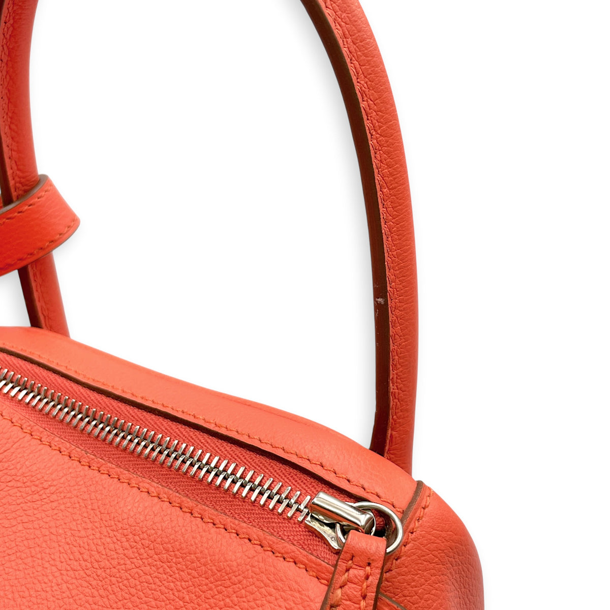 Lindy 30 Flamingo in Evercolor Palladium hardware