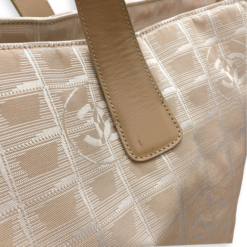 Travel Line  43 Beige Tote Bag in Jacquard Silver hardware