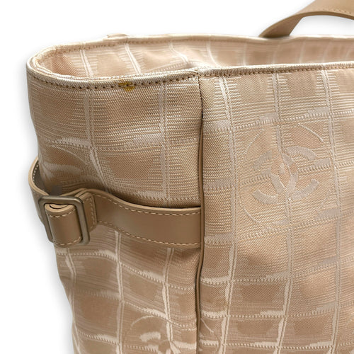Travel Line  43 Beige Tote Bag in Jacquard Silver hardware