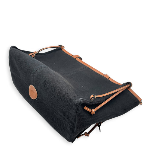 Cushion  32 Black Tote Bag in Canvas