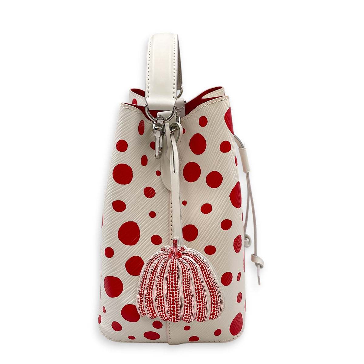 LV x YK NeoNoe BB White Bucket Bag in Epi Leather Silver hardware