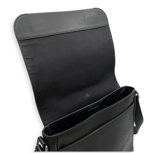 Speed LV Aerogram  Black Messenger in Taiga Leather Silver hardware