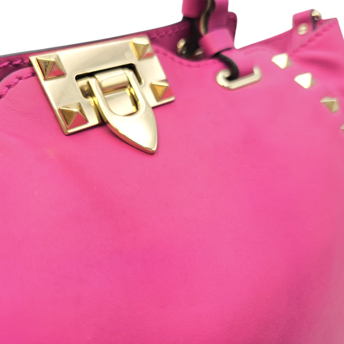 Rockstud Pink Top Handle Bag in Calfskin Light Gold hardware