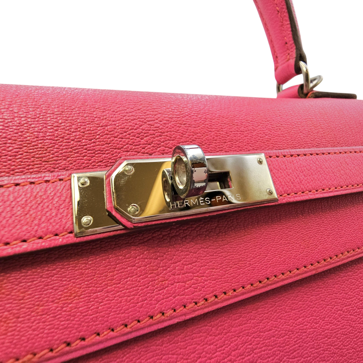 Sellier Kelly 32 Rose Shocking  in Chevre Mysore Palladium hardware
