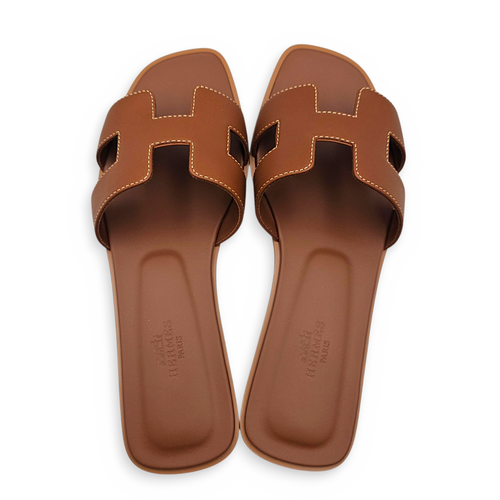 Oran 37 Gold Sandals in Calfskin