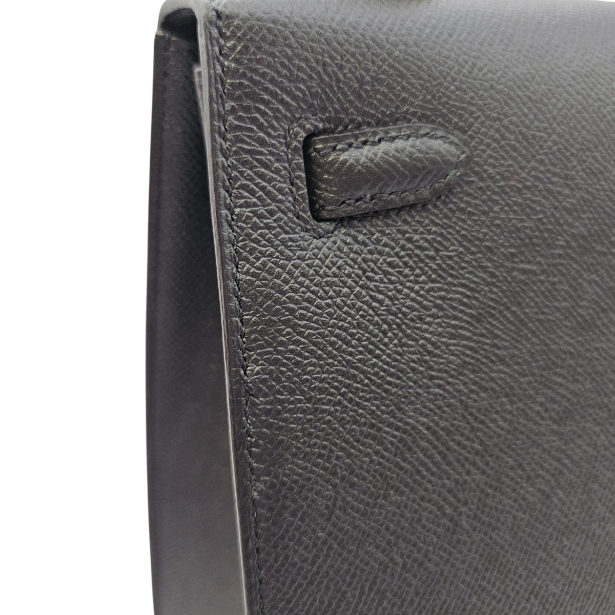 Sellier Kelly 25 Noir in Epsom Gold hardware