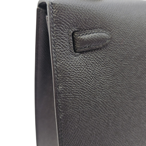 Sellier Kelly 25 Noir in Epsom Gold hardware