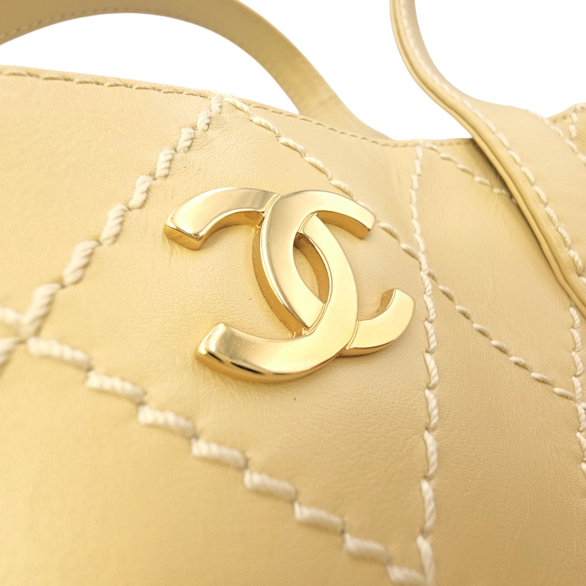Vintage Wild Stitch Beige Tote Bag in Calfskin Gold hardware