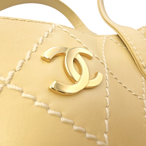 Vintage Wild Stitch Beige Tote Bag in Calfskin Gold hardware