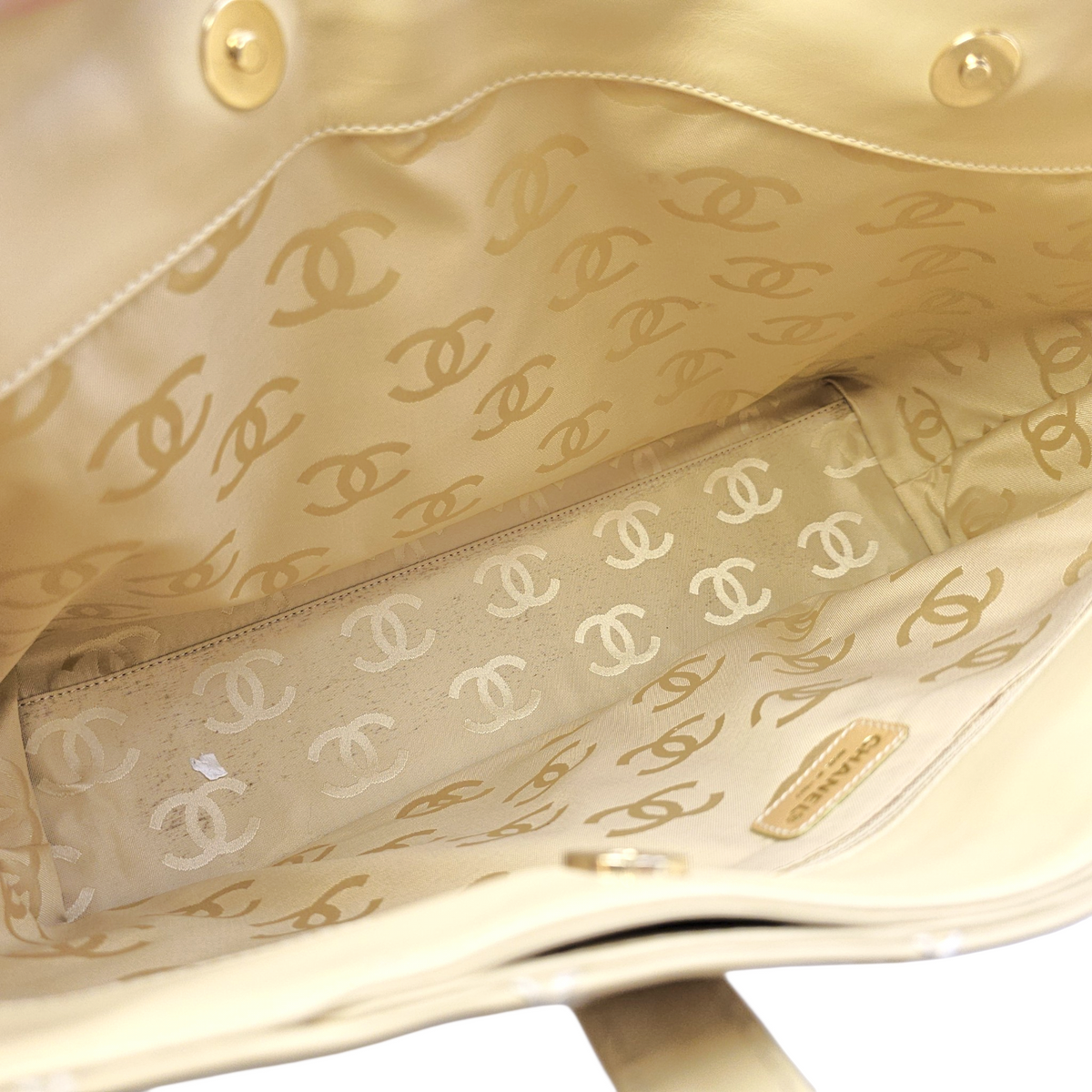 Vintage Wild Stitch Beige Tote Bag in Calfskin Gold hardware