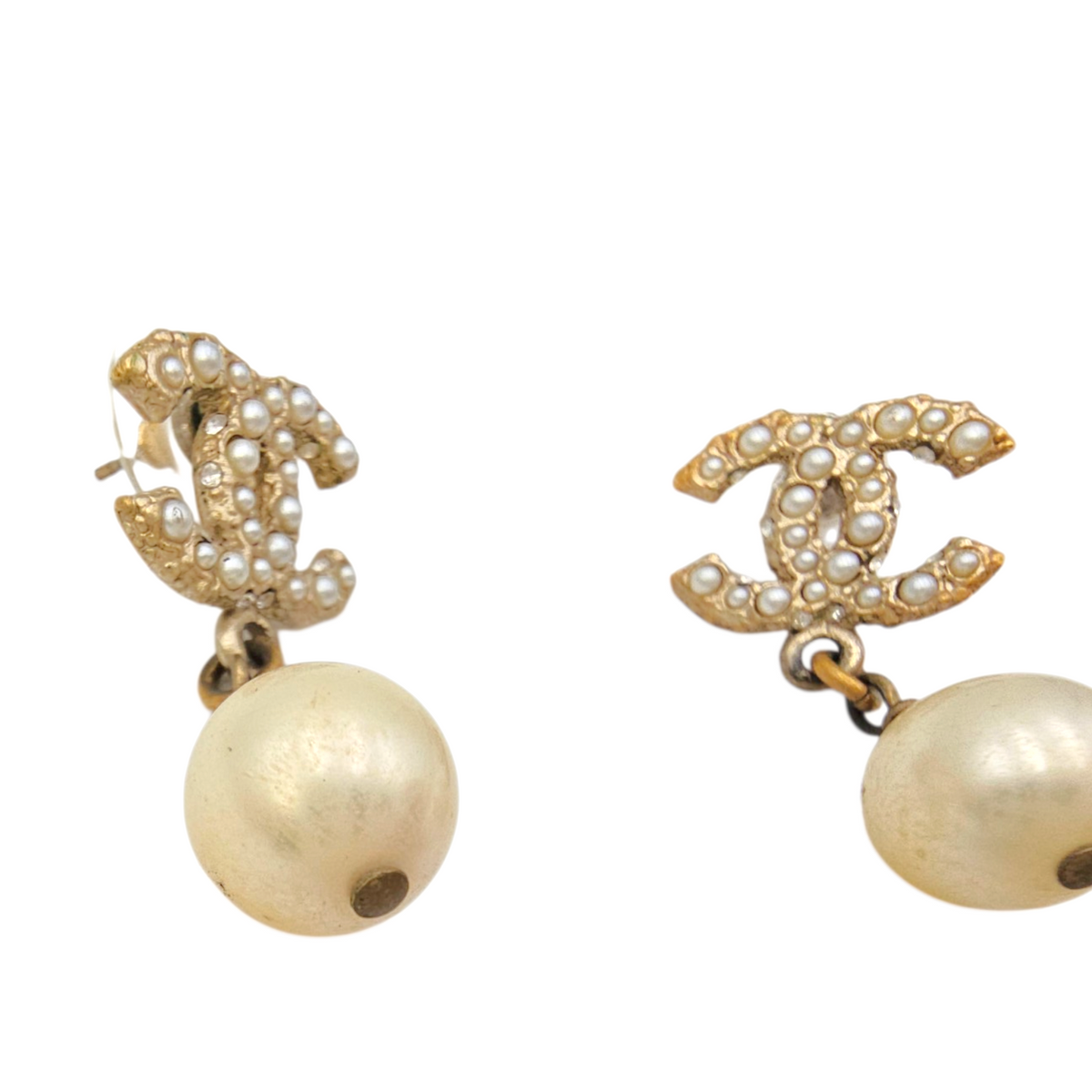 Pearl CC  Gold Earrings Gold hardware
