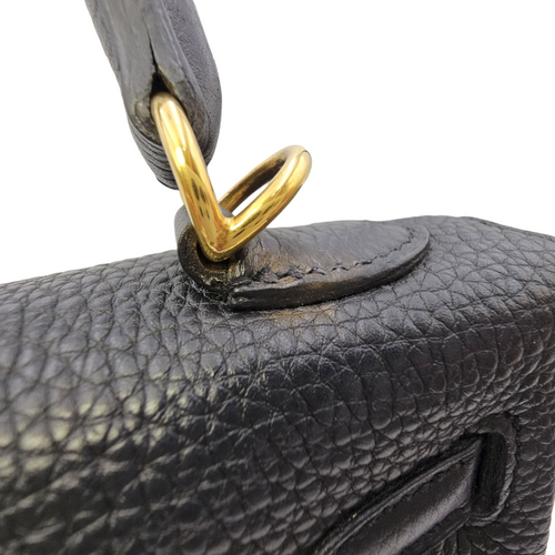 Kelly 25 Noir in Togo Gold hardware