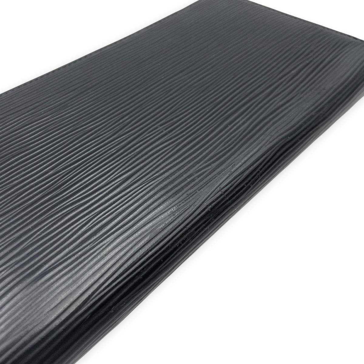 Zippy Black Wallet in Epi Leather Silver hardware