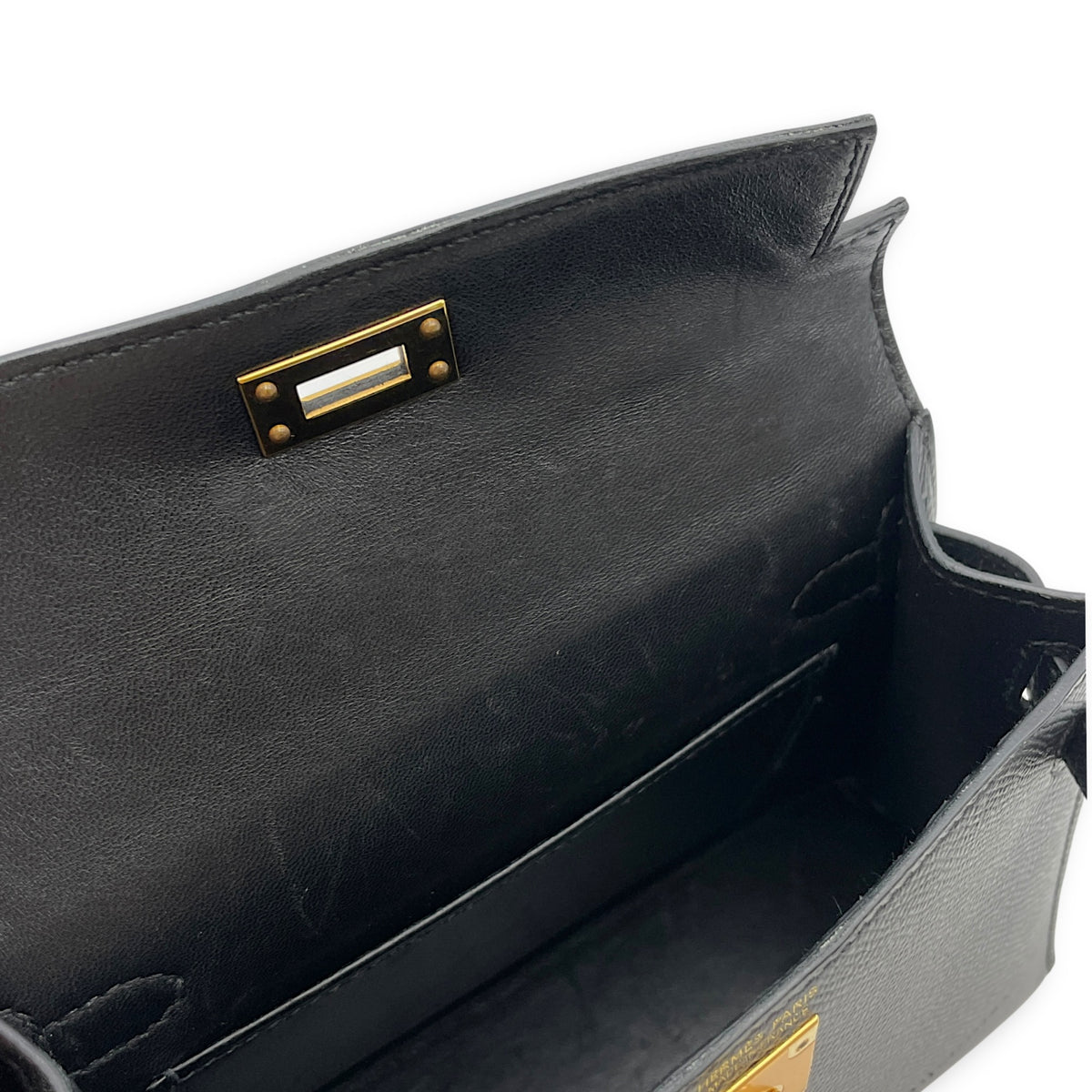 Sellier Kelly 20 Noir in Epsom Gold hardware