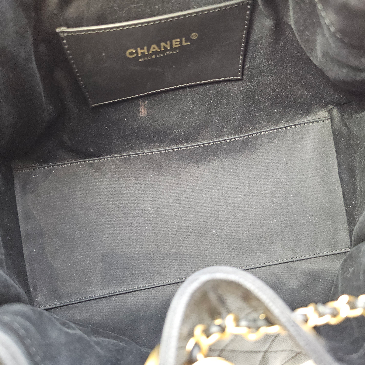 C25 Small Black Shoulder Bag in Caviar Leather Gold hardware