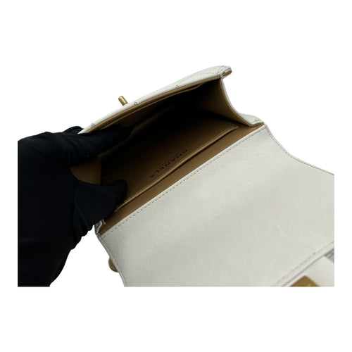 Chic Pearls White Crossbody Bag in Lambskin, Gold hardware