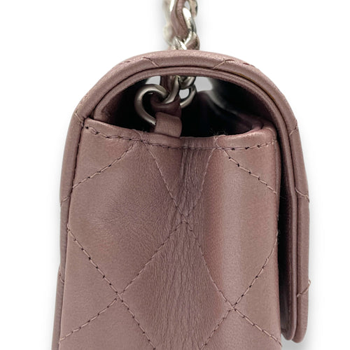 Classic Mini Pink Shoulder Bag in Lambskin, Silver hardware