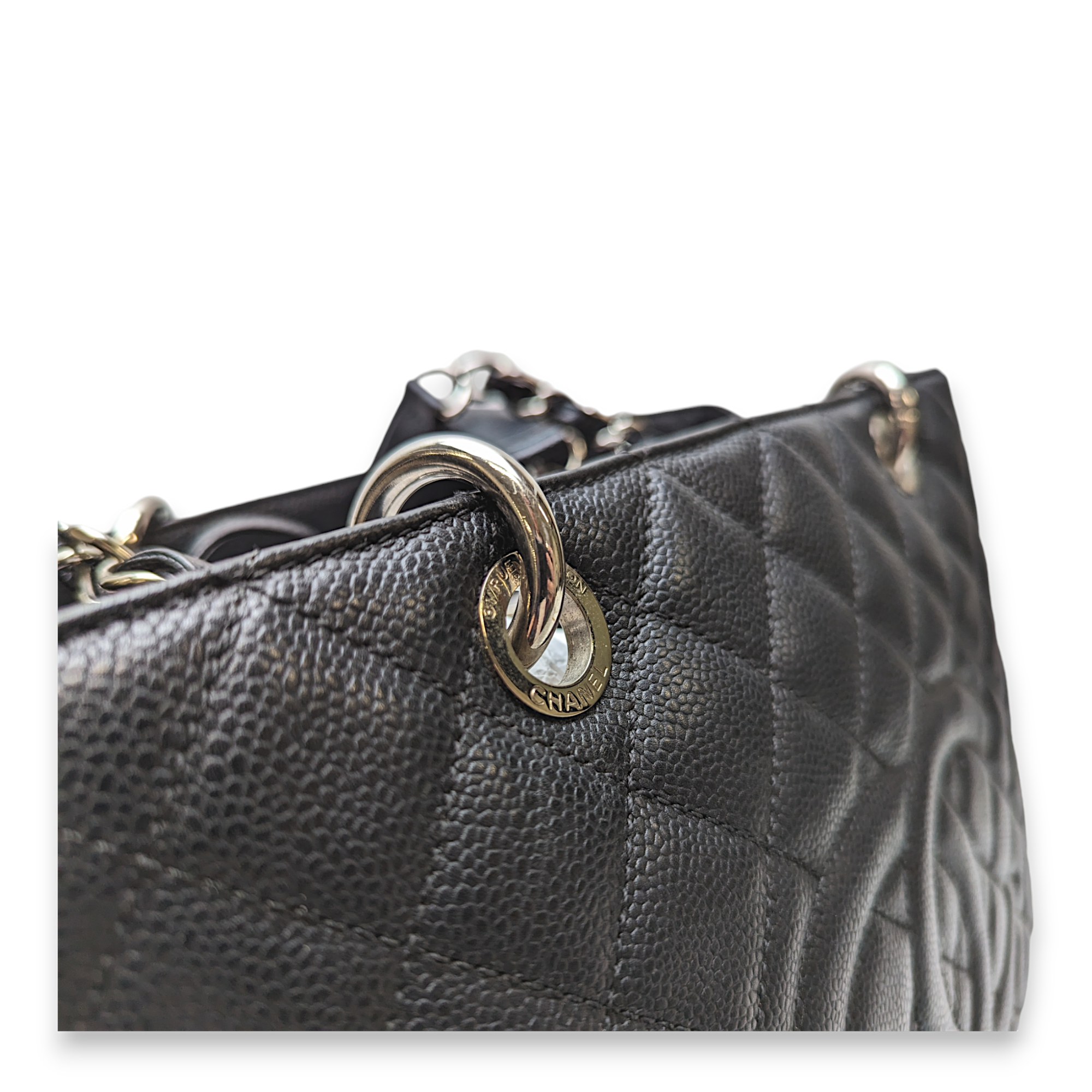 GST Black Shoulder Bag in Caviar Leather, Silver hardware